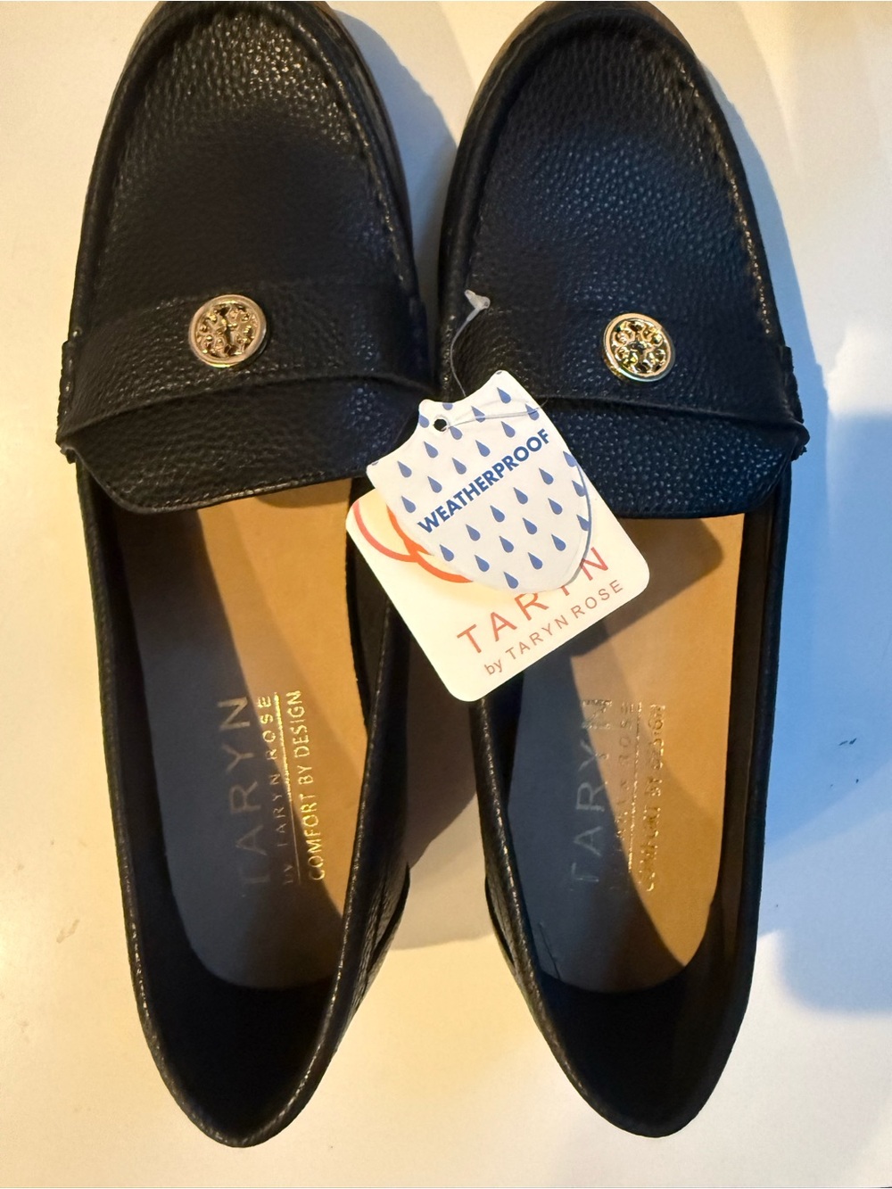 NWT Taryn by Taryn Rose Black Leather Driving Loafers 8.5 Weatherproof